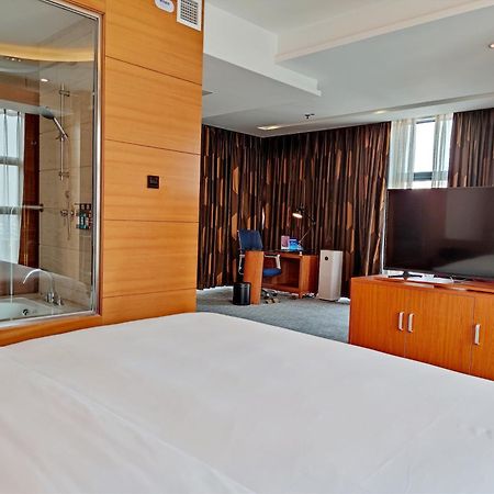 Holiday Inn Express Beijing Huacai By Ihg Extérieur photo